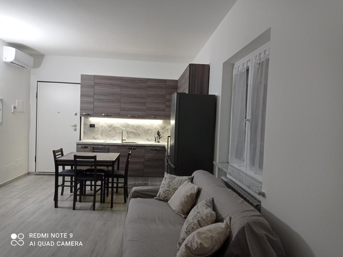 Casafischea19 Apartment Монеглия Екстериор снимка